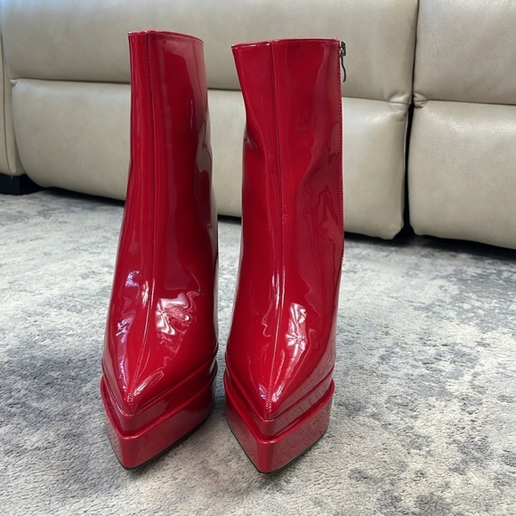 New Dolls Kill Lemon Drop by Privileged Shiny Red Heeled Platform Boots 10 - Picture 4 of 15